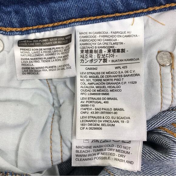 LEVI'S 501 Straight Jean Sz 26 Blue Cropped Classic Frayed Grunge Cowgirl Travel - Picture 8 of 14